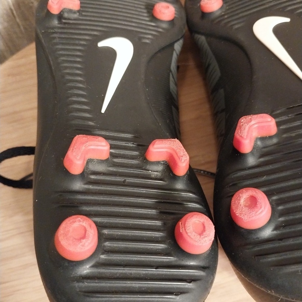 Nike Mercurial Vortex 3 Size 5Y FG Soccer Cleats Outdoor Turf Shoes 831952-042 - Picture 8 of 11
